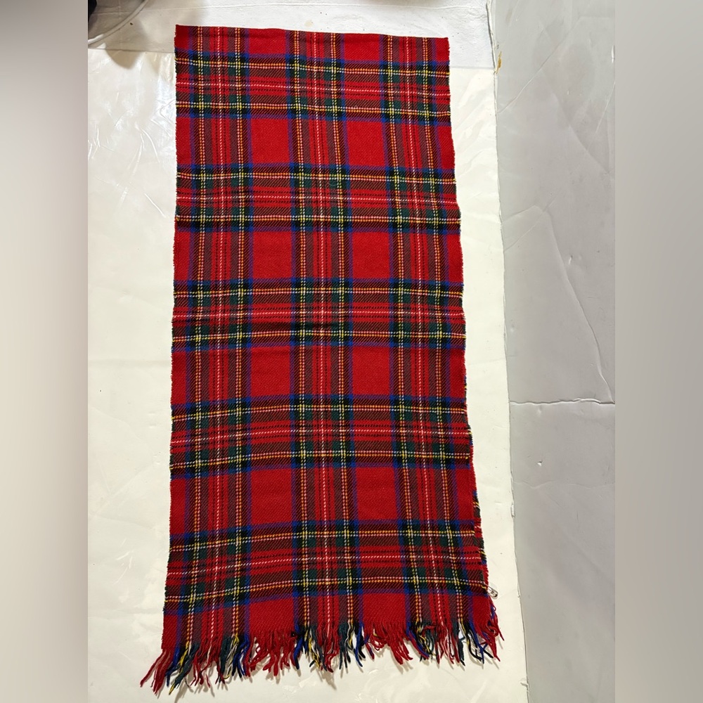 Vintage wool Red classic Plaid Scarf